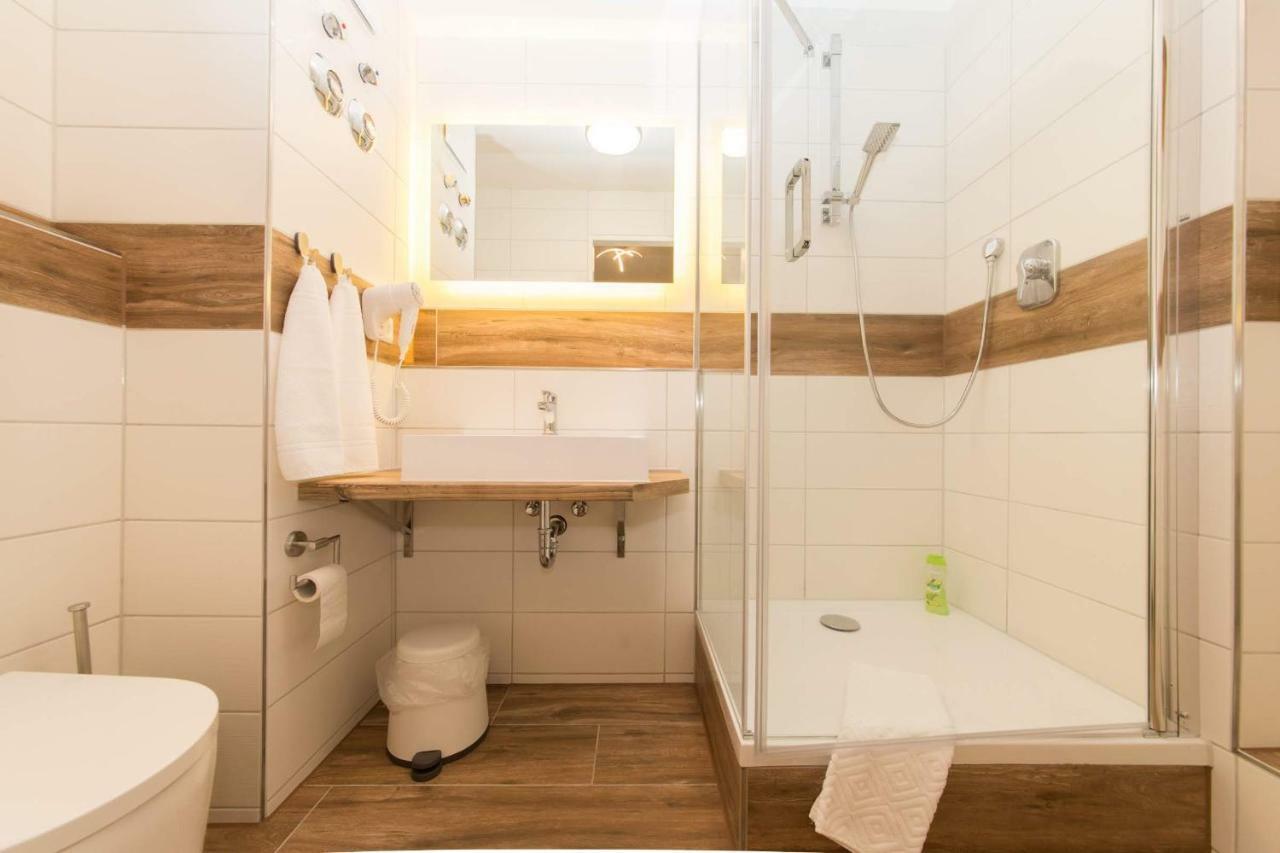 Landmann Apartment Metzingen Metzingen  Bagian luar foto